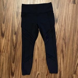 Athleta 7/8 Mesh Panel Leggings / Tights - Womens Medium